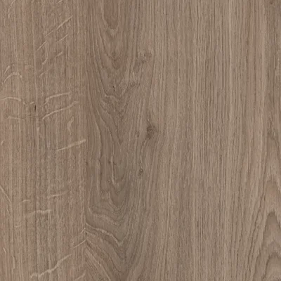 Skříň na míru s praktickými funkcemi pro každodenní použití